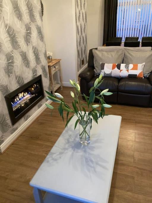 Coniston House Lancaster 3 Bedrooms Parking And Garden מראה חיצוני תמונה
