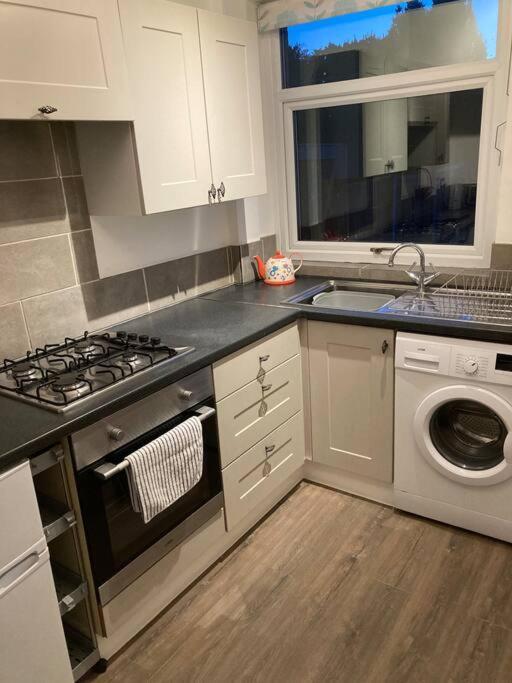Coniston House Lancaster 3 Bedrooms Parking And Garden מראה חיצוני תמונה